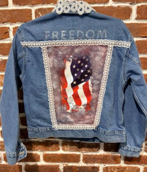 DBJ Flag Watercolor With Lace on Collar