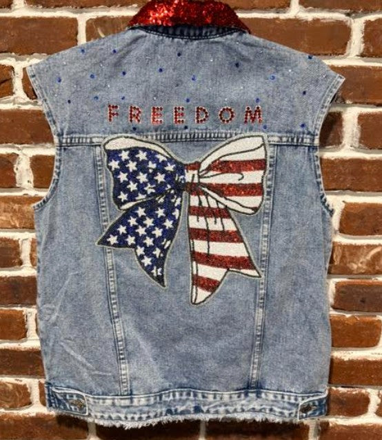 DBV Freedom Ribbon Faded Denim