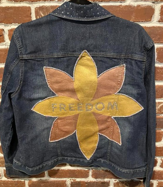DBJ Sunflower and Freedom Dark Denim Faded